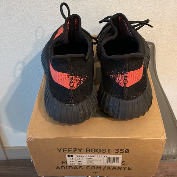 adidas Yeezy Boost SPLY 350 v2 Core Red Black Original Release Prime Knit 11 US - Picture 5 of 11